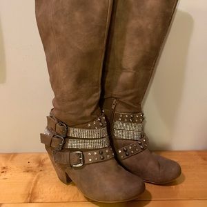 Not Rated heeled boots